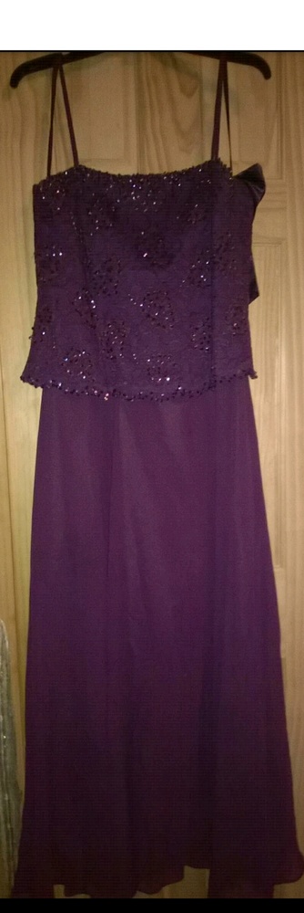 Formal dress ( - Picture 2 of 7